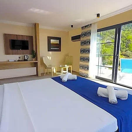 King Royal Palace Oludeniz Otel 4*
